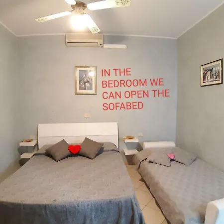 Lory Flat Near Skatepark Fiumicino Airport Lido di Ostia