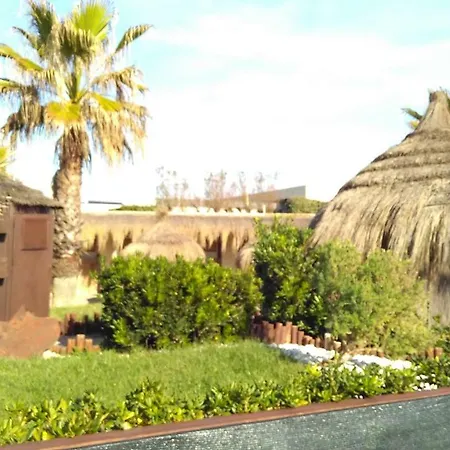 Lory Flat Near Skatepark Fiumicino Airport Apartment *